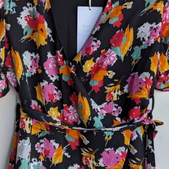 NWT Zara floral wrap short sleeve blouse - Picture 4 of 5